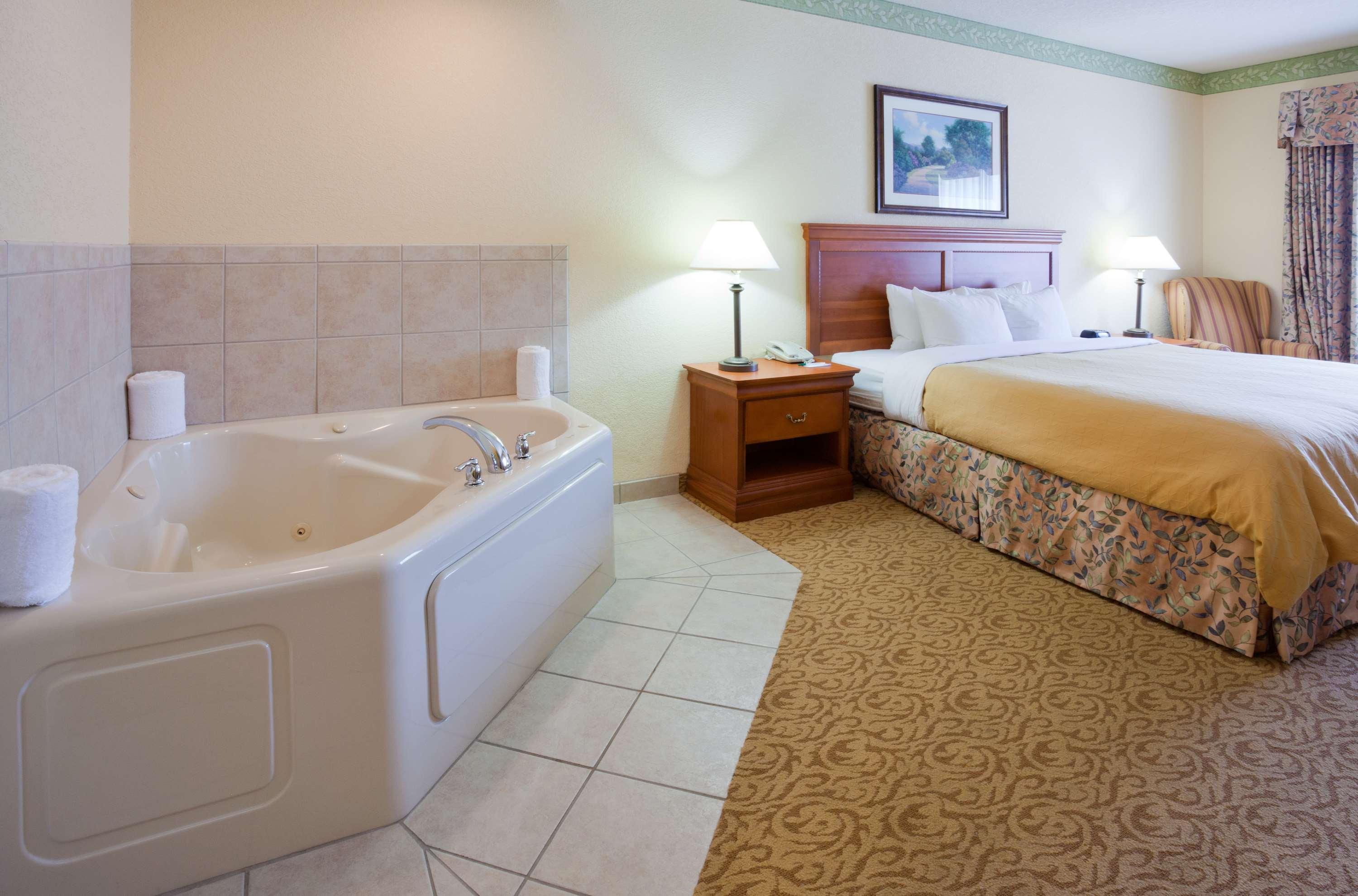 Fitchburg Country Inn & Suites By Radisson, Madison Southwest, Wi מראה חיצוני תמונה