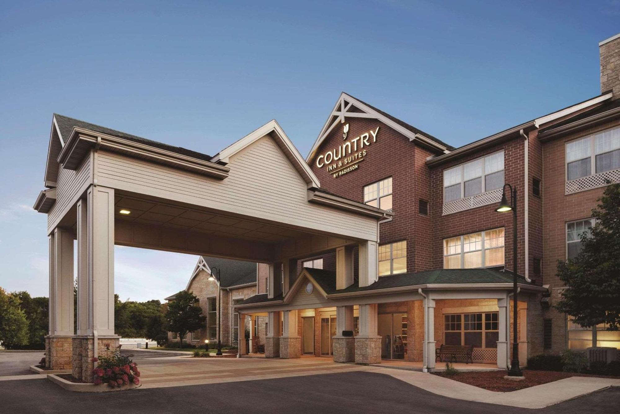 Fitchburg Country Inn & Suites By Radisson, Madison Southwest, Wi מראה חיצוני תמונה