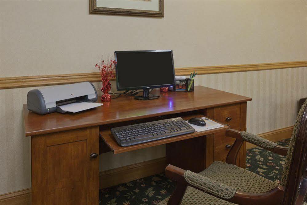 Fitchburg Country Inn & Suites By Radisson, Madison Southwest, Wi מראה חיצוני תמונה